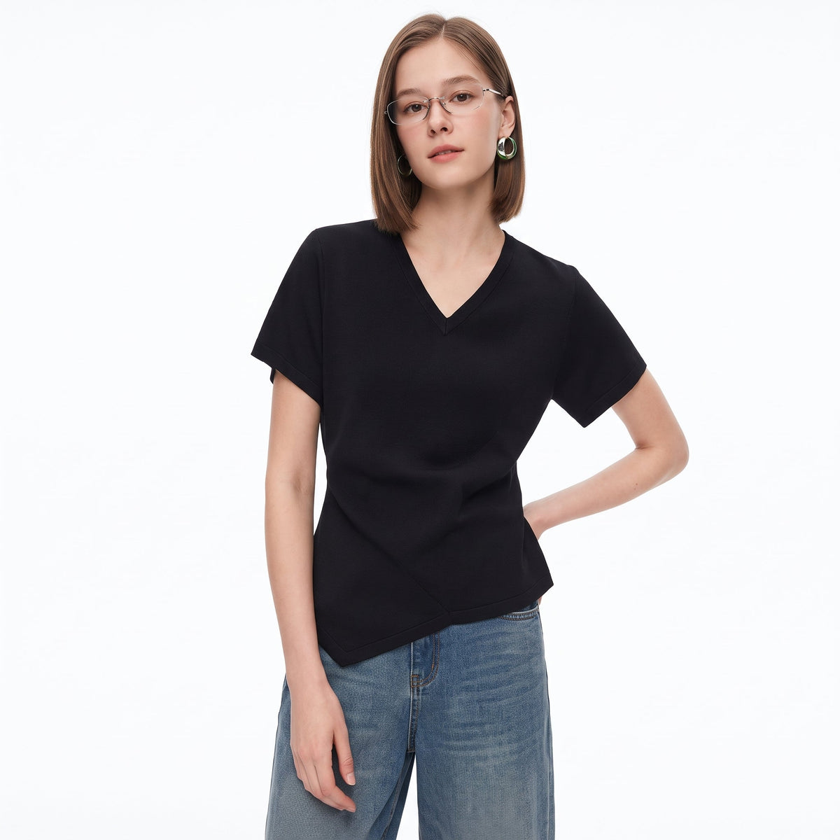 Women's Asymmetrical Pleated V-Neck Short Sleeve Top
